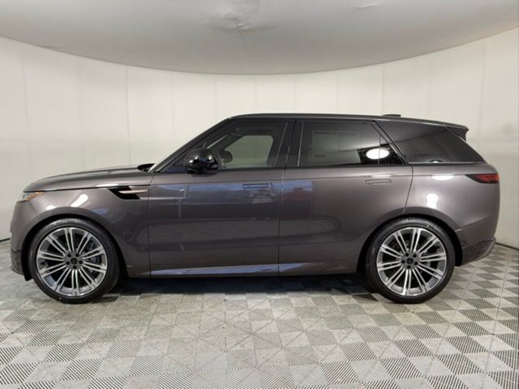 New 2025 Land Rover Range Rover Sport Dynamic SE SUV