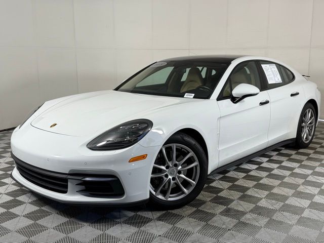 2018 Porsche Panamera Base
