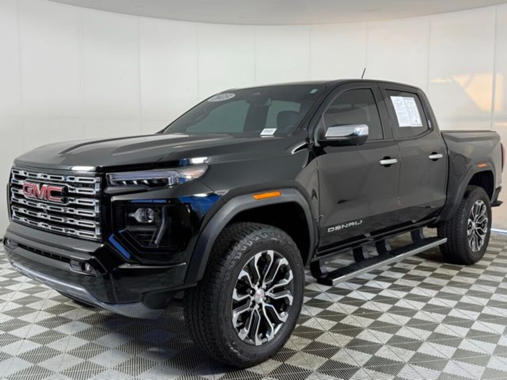 Used 2023 GMC Canyon Denali Truck