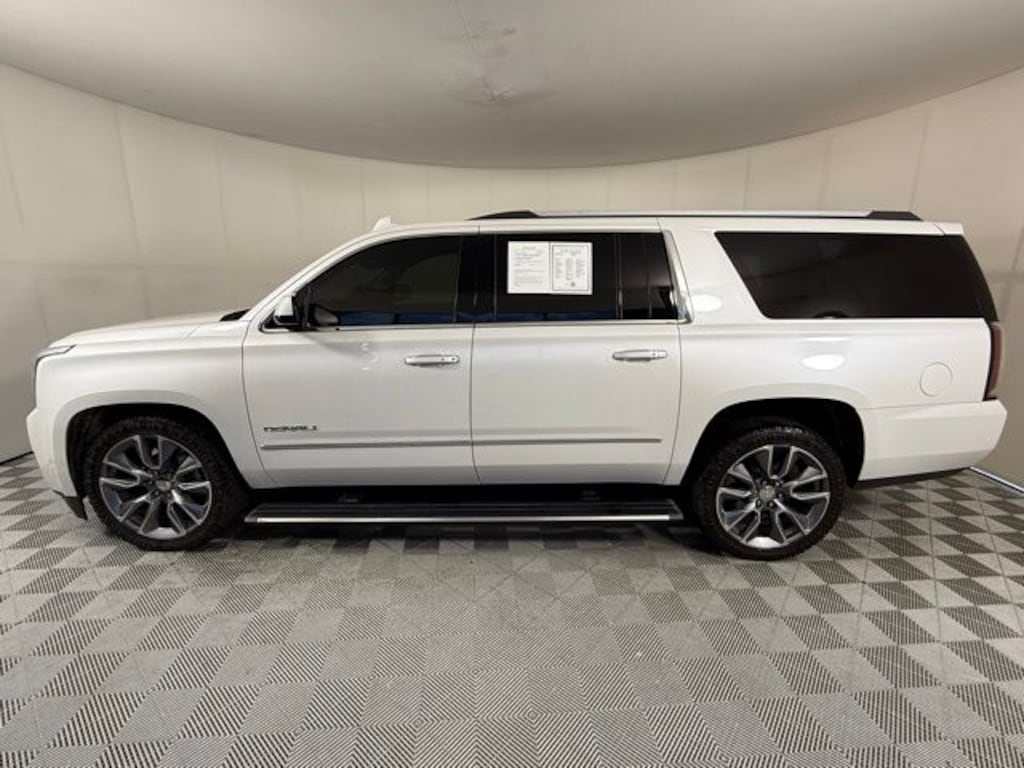 Used 2018 GMC Yukon XL Denali SUV