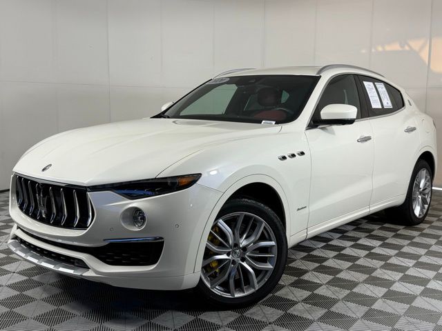 2020 Maserati Levante S GranLusso's photo