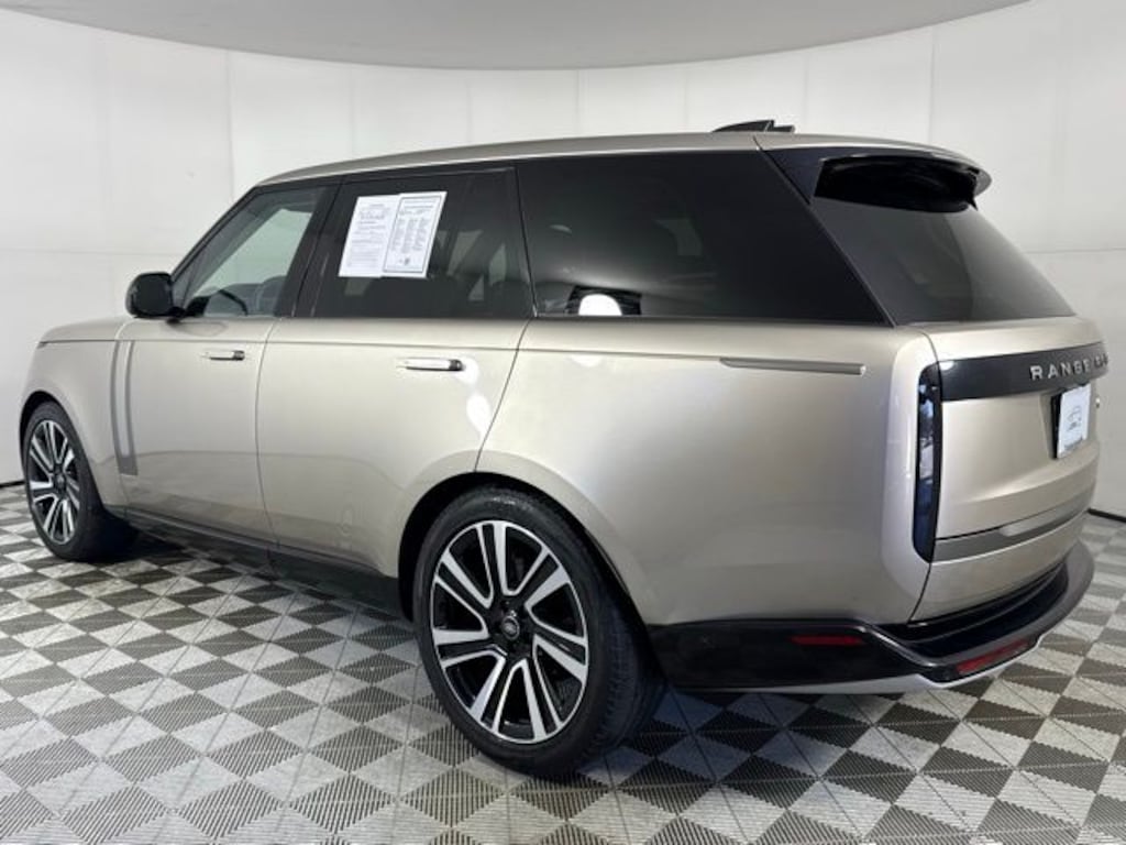 Used 2023 Land Rover Range Rover SE SUV