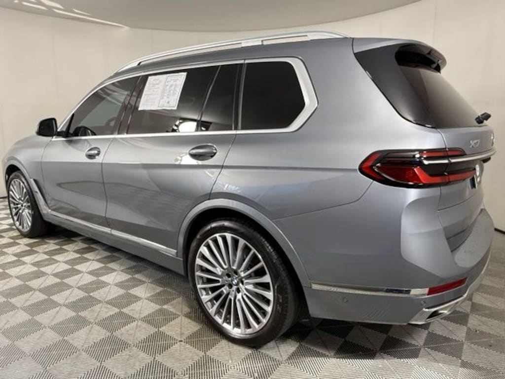 Used 2025 BMW X7 xDrive40i SUV