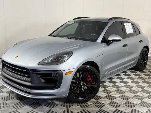 2022 Porsche Macan