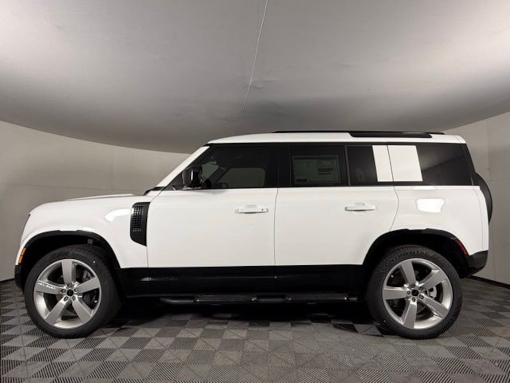 New 2026 Land Rover Defender 110 X-Dynamic SE SUV