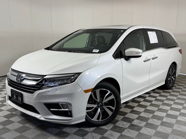 2020 Honda Odyssey Elite's photo