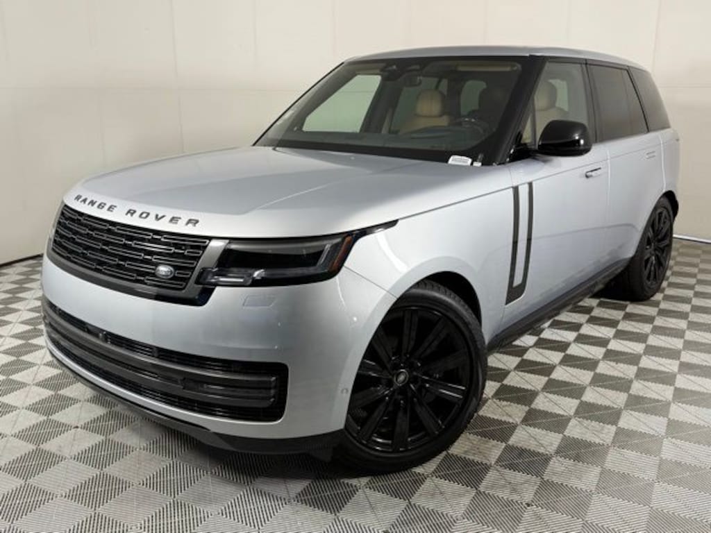 New 2025 Land Rover Range Rover SE SUV