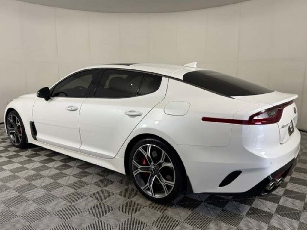 Used 2018 Kia Stinger GT2 Sedan