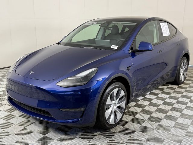 2024 Tesla Model Y Long Range's photo
