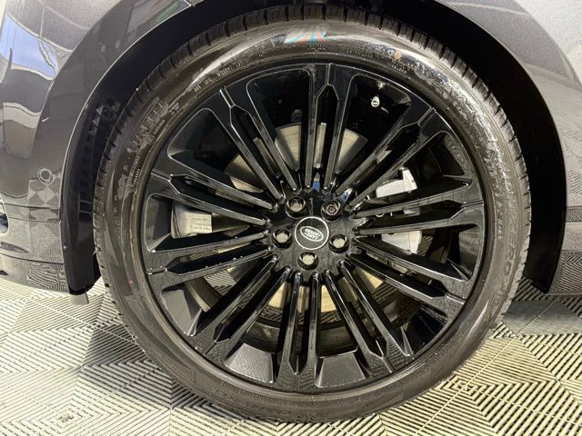2026 Land Rover Range Rover Velar Dynamic SE - Photo 9