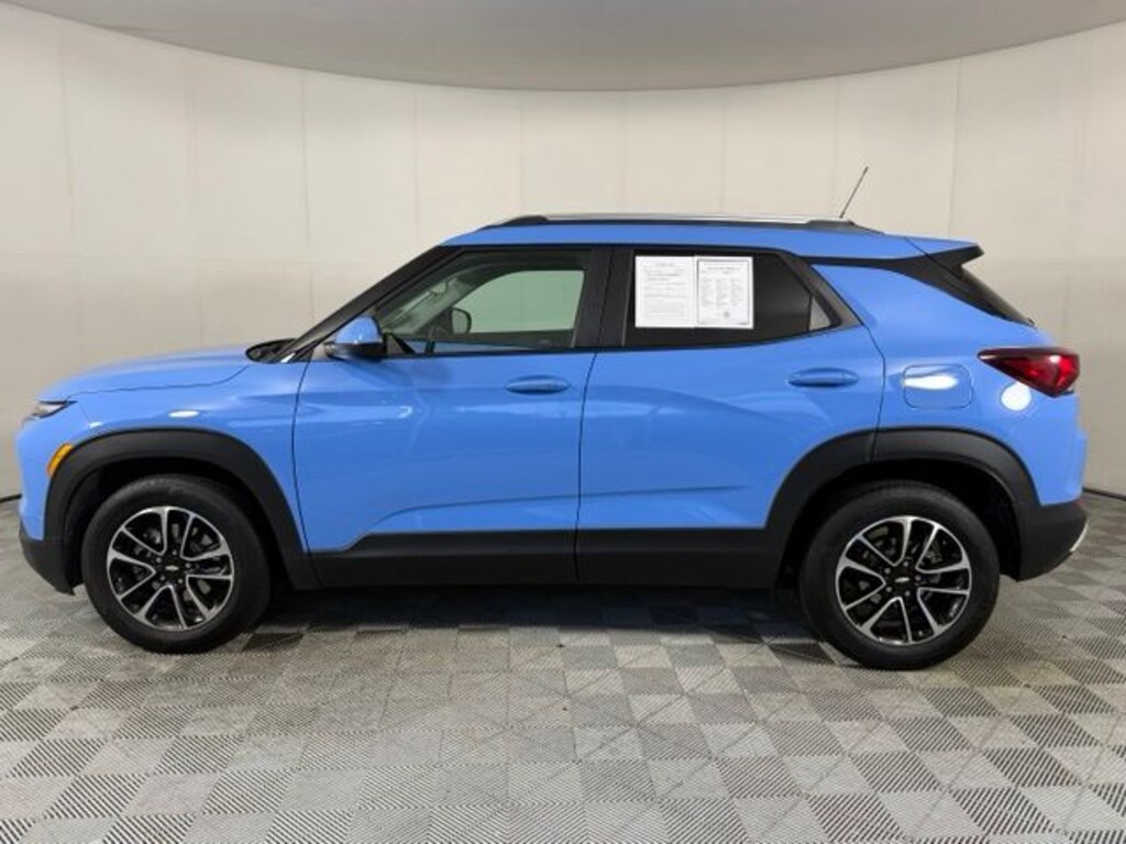 Used 2024 Chevrolet Trailblazer LT SUV