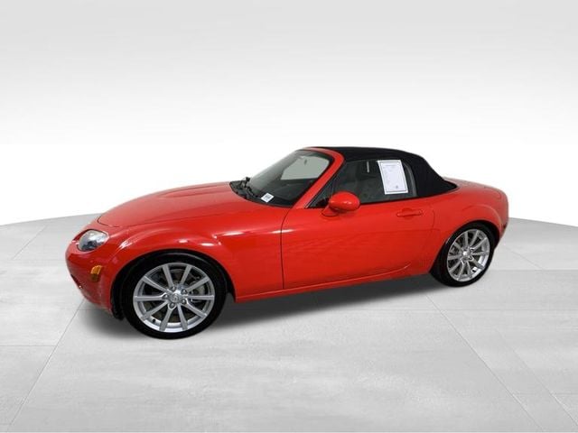 Used 2006 Mazda MX-5 Miata Base with VIN JM1NC25F060108536 for sale in Duluth, GA