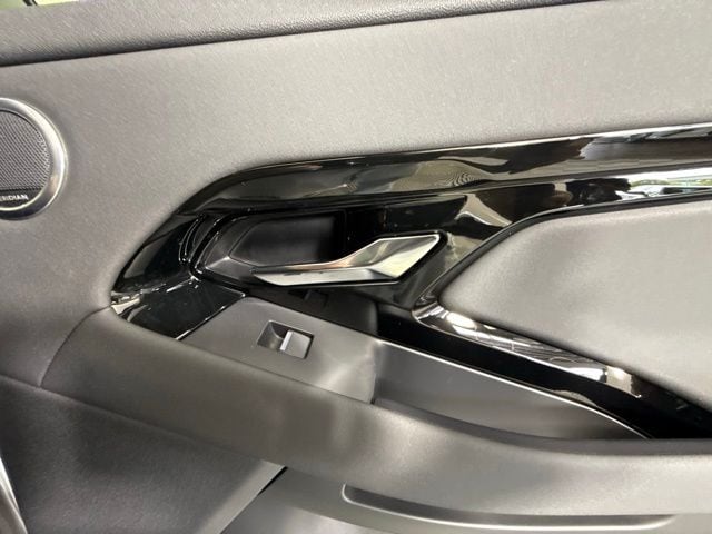 2026 Land Rover Range Rover Evoque S - Photo 28
