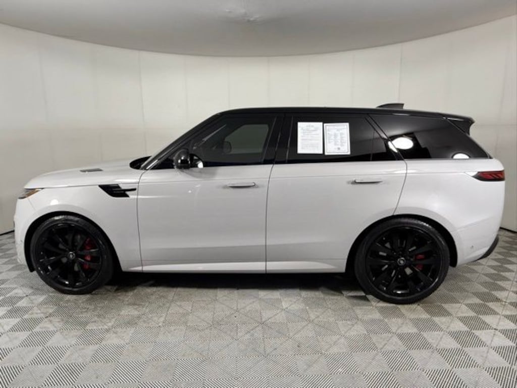Used 2023 Land Rover Range Rover Sport SE Dynamic SUV