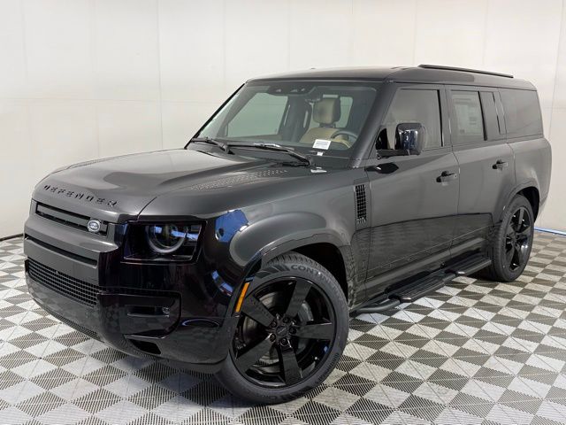 2026 Land Rover Defender 130 X-Dynamic SE P400's photo