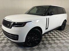 2025 Land Rover Range Rover SE SUV