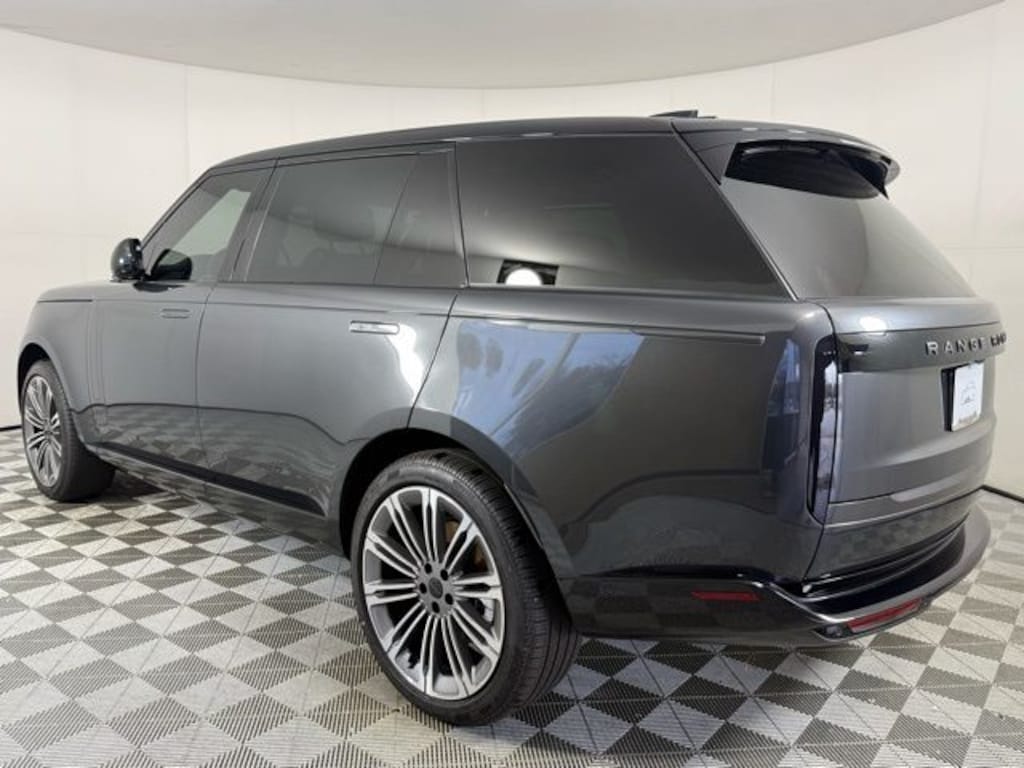 New 2025 Land Rover Range Rover SE LWB 530PS 7-Seats / V8 Long Wheel Base