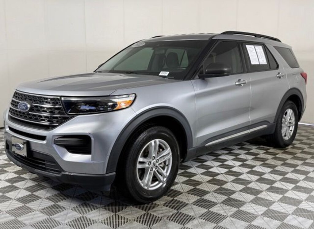 Used 2022 Ford Explorer XLT SUV