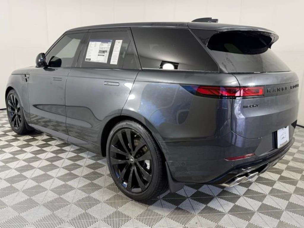 New 2025 Land Rover Range Rover Sport Dynamic SE SUV