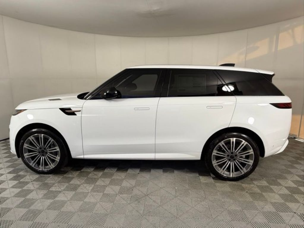 New 2026 Land Rover Range Rover Sport Dynamic SE SUV