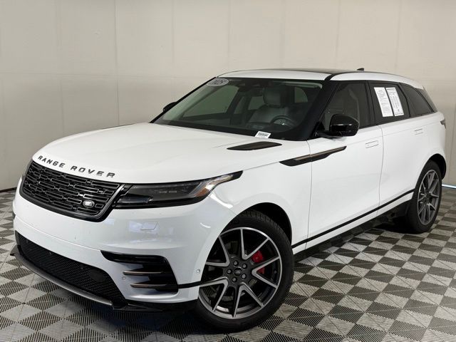 2025 Land Rover Range Rover Velar P250 Dynamic SE's photo