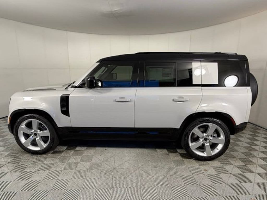 New 2026 Land Rover Defender 110 X-Dynamic SE SUV