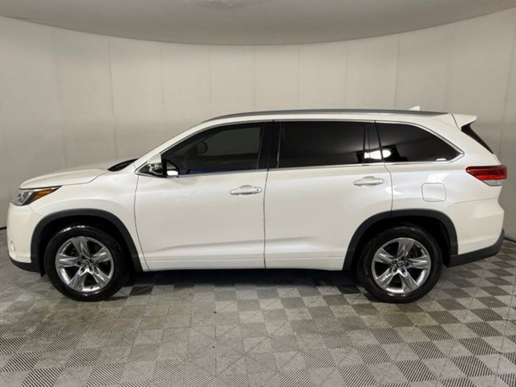 Used 2018 Toyota Highlander Limited SUV