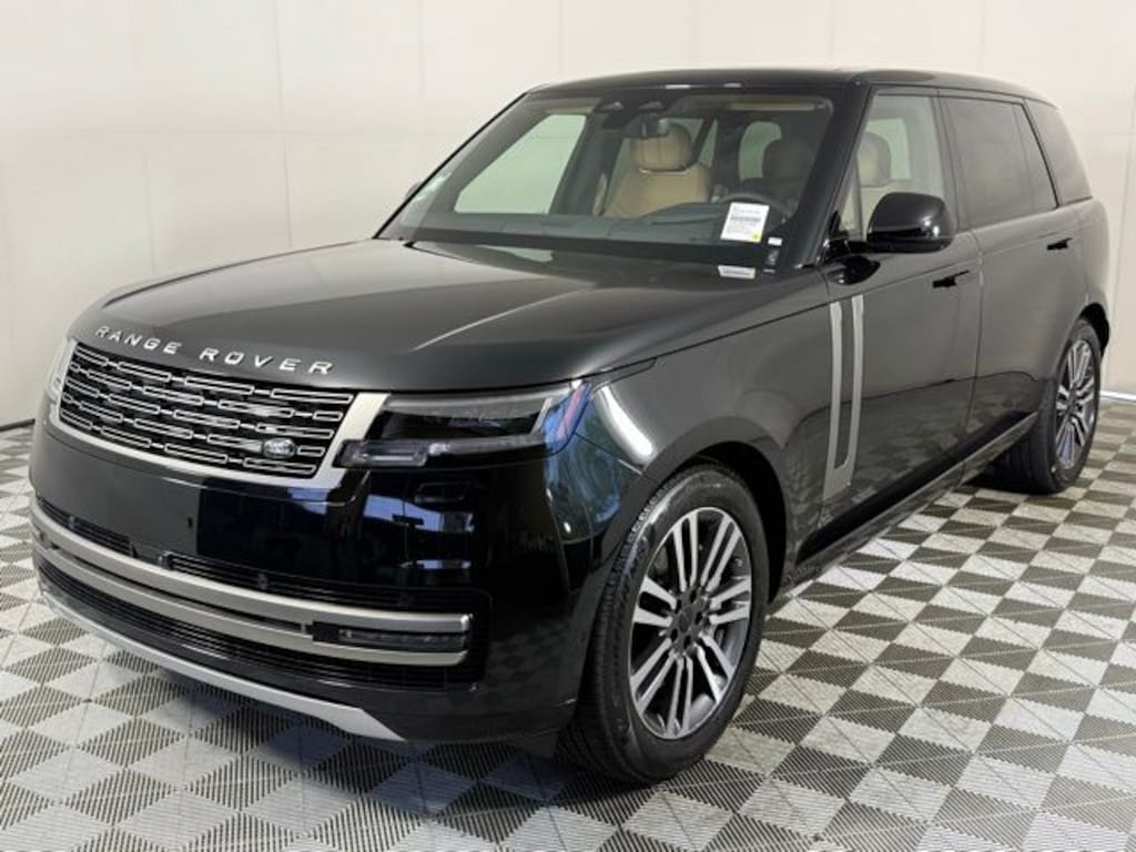 New 2026 Land Rover Range Rover SE LWB 7-Seats / V8 Long Wheel Base