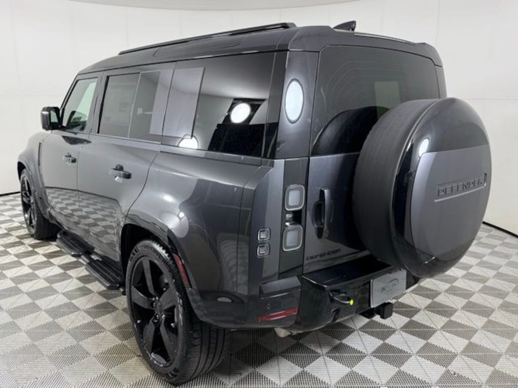 New 2026 Land Rover Defender 110 X-Dynamic SE SUV