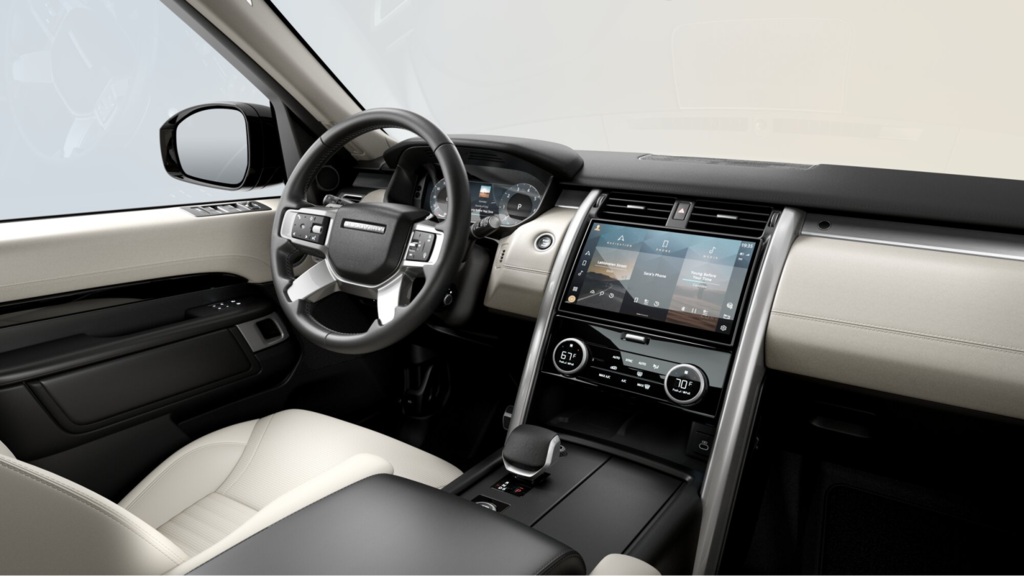 New 2026 Land Rover Discovery Dynamic SE 300PS