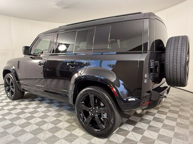 New 2026 Land Rover Defender 110 X-Dynamic SE SUV