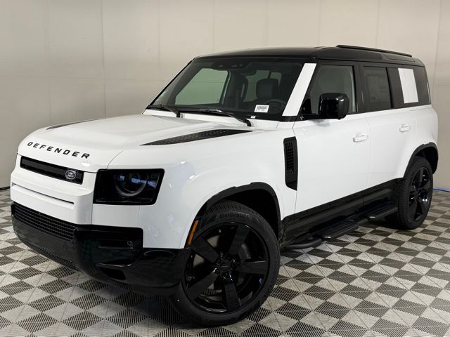 2026 Land Rover Defender 110 X-Dynamic SE P400's photo