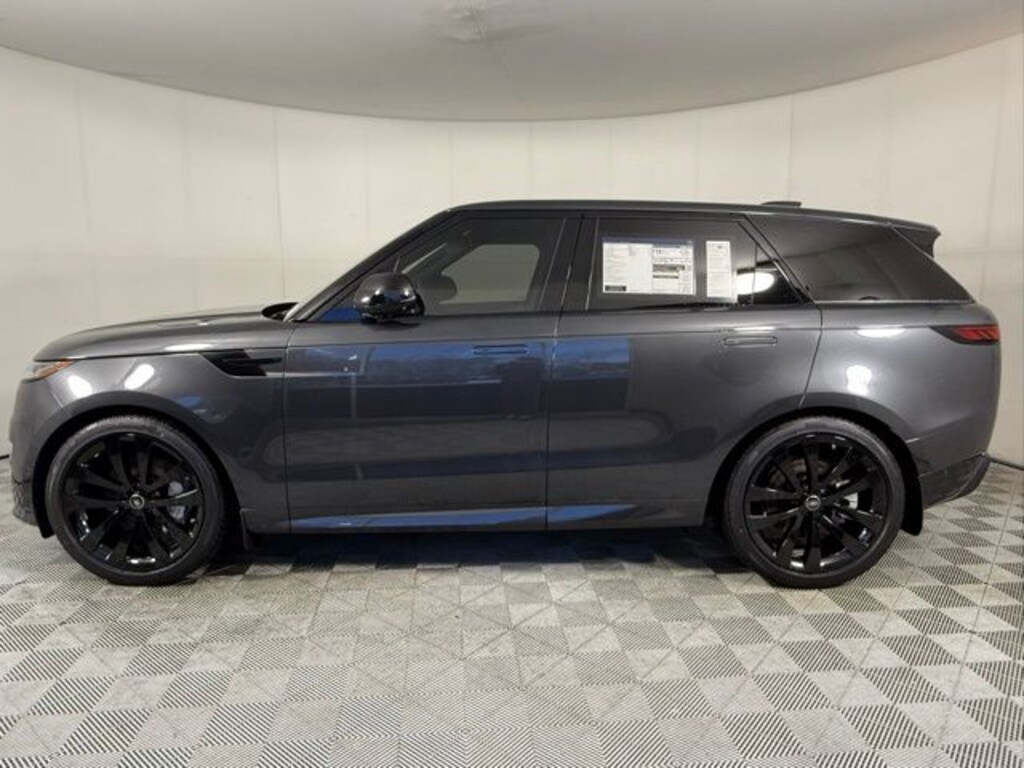 New 2025 Land Rover Range Rover Sport Dynamic SE SUV