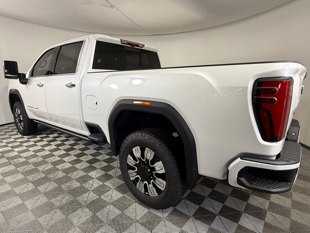 2025 Gmc Sierra 2500 HD Denali photo 3