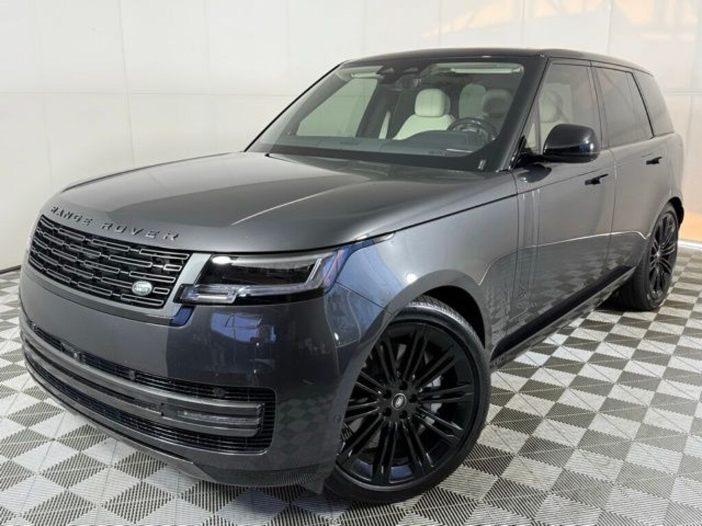 Used 2025 Land Rover Range Rover SE Short Wheel Base
