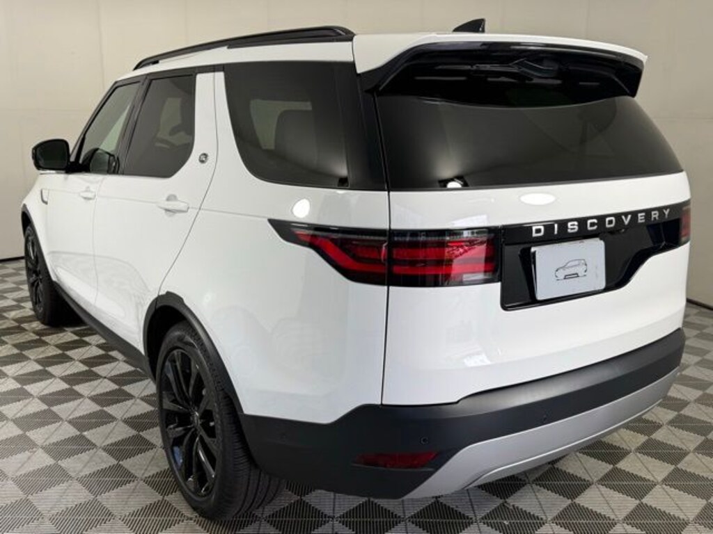New 2026 Land Rover Discovery S SUV