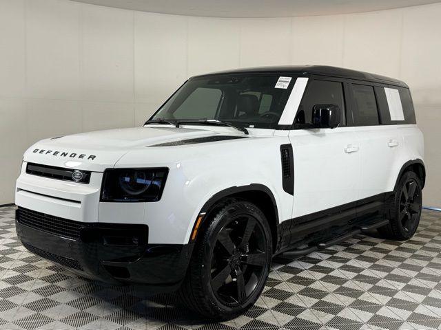 2026 Land Rover Defender 110 V8 P525's photo