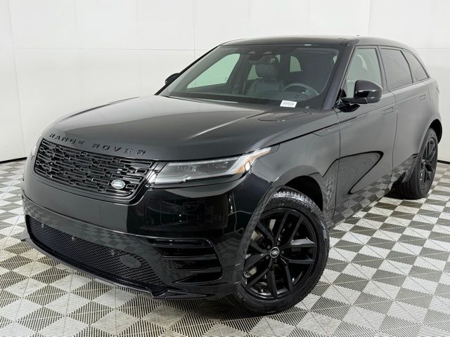 2026 Land Rover Range Rover Velar Dynamic SE's photo