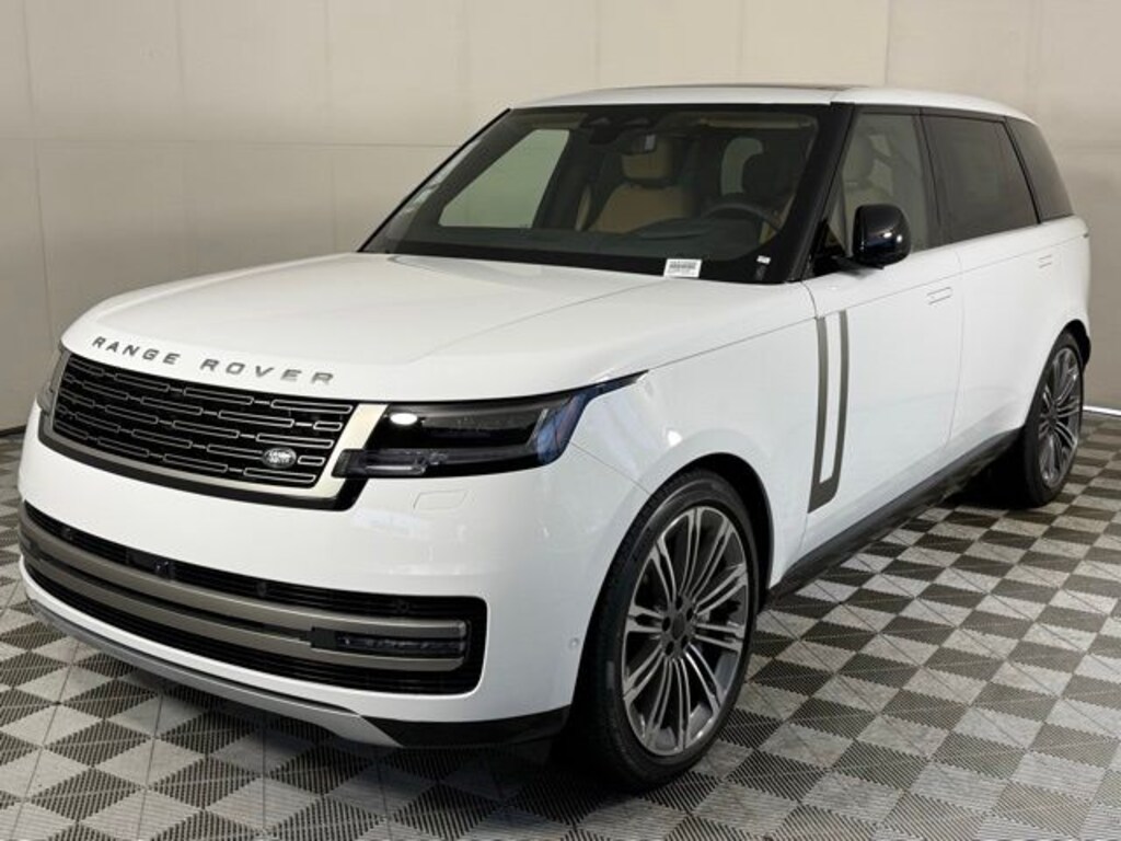 New 2026 Land Rover Range Rover SE LWB 7-Seats / V8 Long Wheel Base
