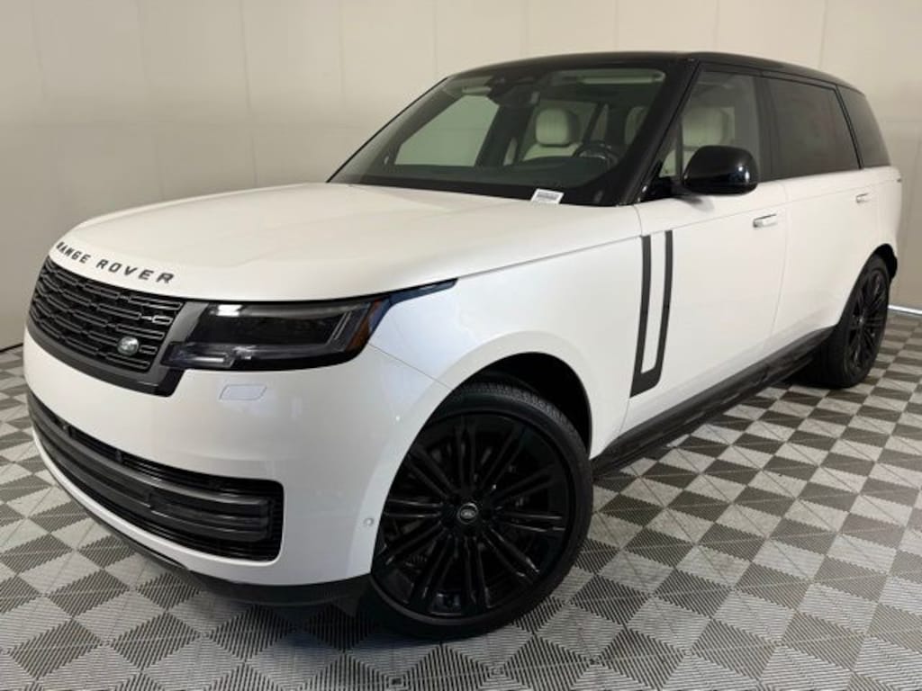 New 2025 Land Rover Range Rover SE SUV