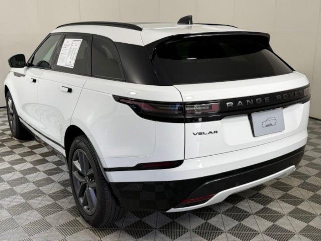 Used 2026 Land Rover Range Rover Velar Dynamic SE SUV