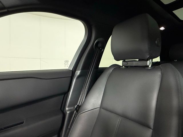 2026 Land Rover Range Rover Velar S - Photo 15