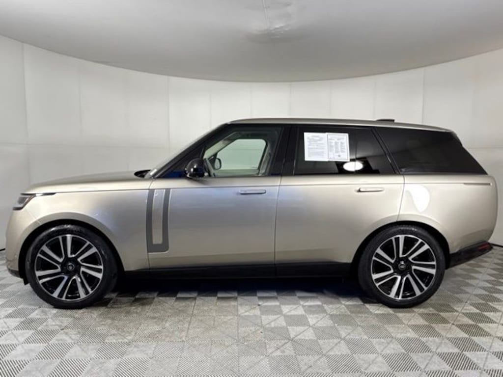 Used 2023 Land Rover Range Rover SE SUV