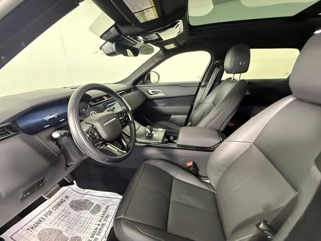 Used 2026 Land Rover Range Rover Velar Dynamic SE SUV