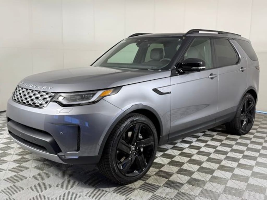 New 2025 Land Rover Discovery S SUV