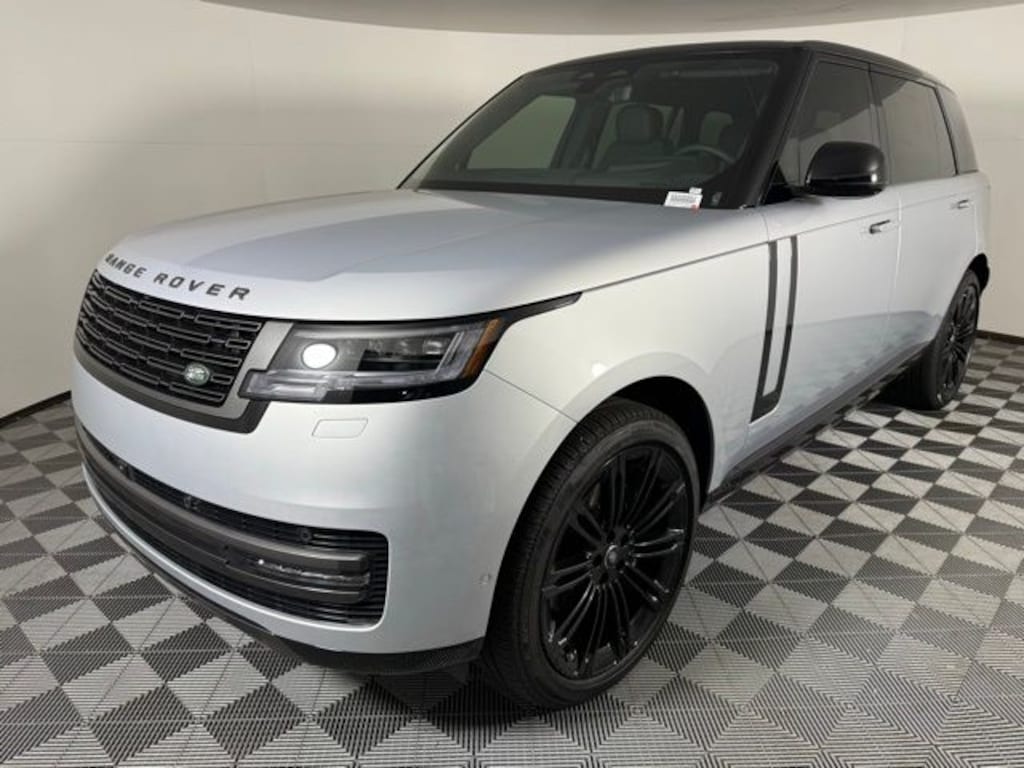 New 2025 Land Rover Range Rover SE SUV