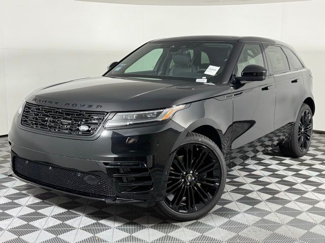 2026 Land Rover Range Rover Velar Dynamic SE's photo