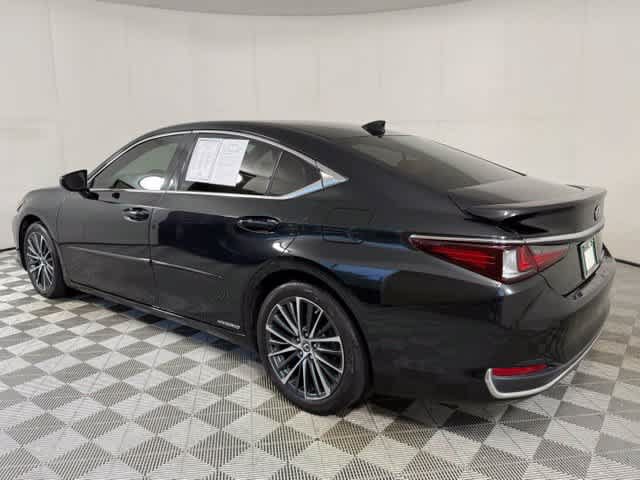Used 2022 Lexus ES 300h 300h Sedan