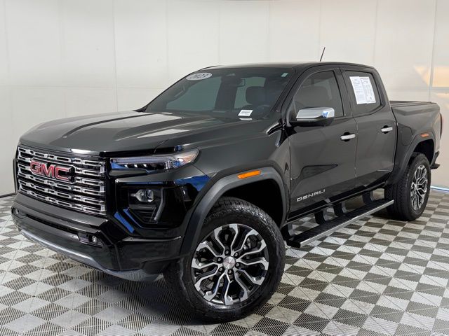 2023 GMC Canyon Denali's photo