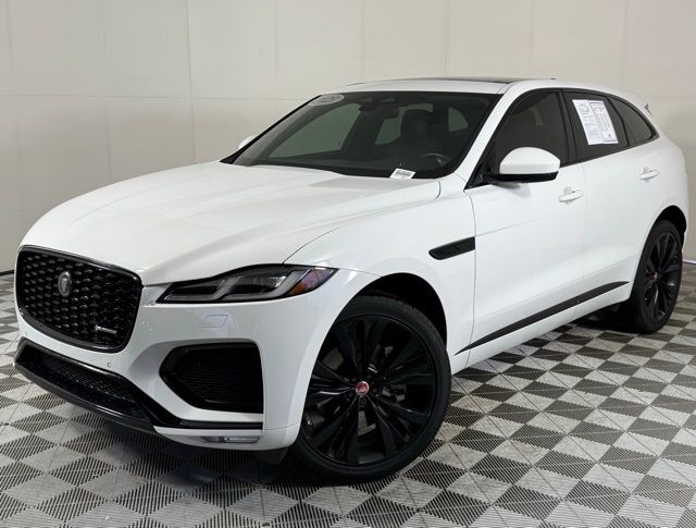 2023 Jaguar F-Pace R-Dynamic S's photo